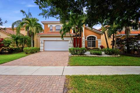 421 Gazetta Way, home for sale in West Palm Beach 33413