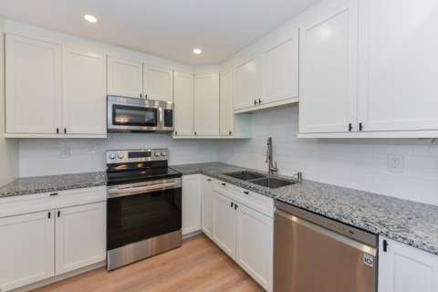 1605 S Us Highway 1 #M1-403, home for sale in Jupiter 33477
