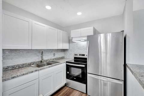 211 Sheffield I, home for sale on Sheffield I