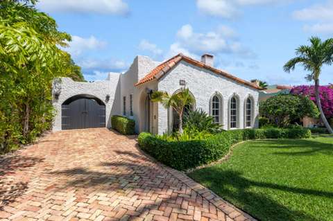 235 Nottingham Boulevard, home for sale on Nottingham Boulevard