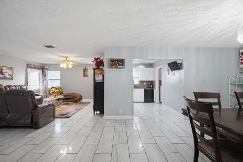 1301 SW 75Th Avenue, pool for sale in North Lauderdale
