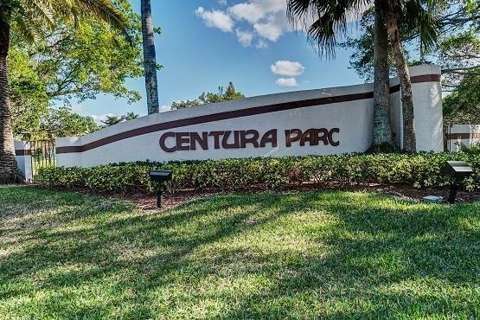 2242 NW 39Th Avenue, $300k–$500k for sale in Coconut Creek