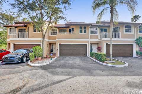 4941 Riverside Drive, home for sale in Coral Springs 33067