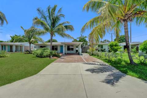 230 NE 45Th Street, $300k–$500k for sale in Oakland Park