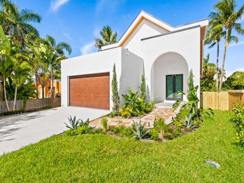 1628 NE 17Th Avenue, home for sale in Fort Lauderdale 33305