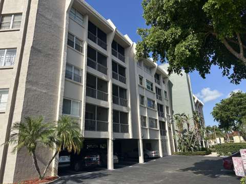 505 Spencer Drive #407, home for sale on Spencer Drive