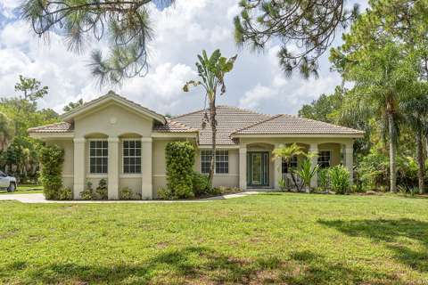 17854 88Th Road, waterfront for sale in The Acreage