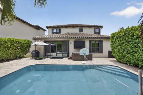 4577 Willow Run Way, pool for sale in Lake Worth