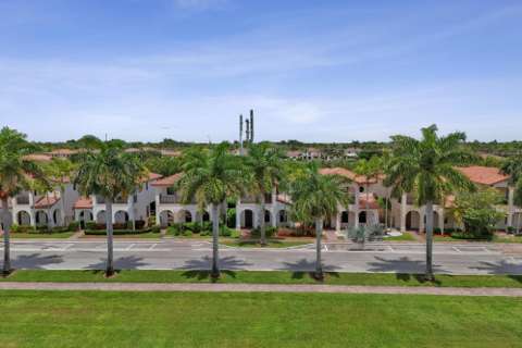 3760 NW 84Th Way, waterfront for sale in Cooper City