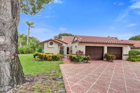 6394 Pointe Pleasant Circle, home for sale in Delray Beach 33484