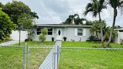 6710 Forest Court, home for sale in West Palm Beach 33405