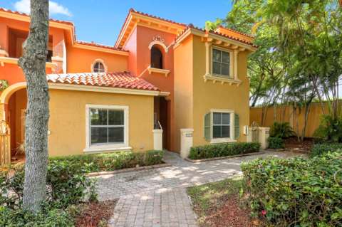 2107 Anchor Court, home for sale in Fort Lauderdale 33312