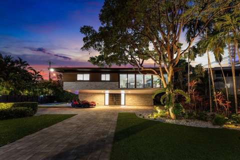 2601 NE 8Th Street, home for sale in Fort Lauderdale 33304