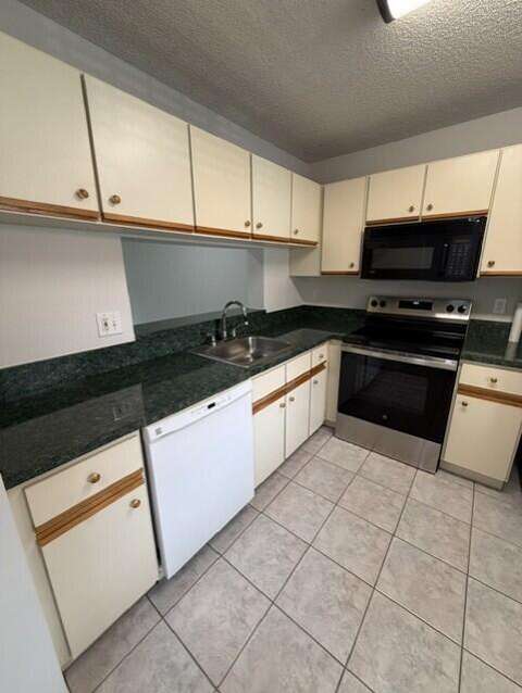 3031 Holiday Springs Boulevard #202-7, home for sale on Holiday Springs Boulevard