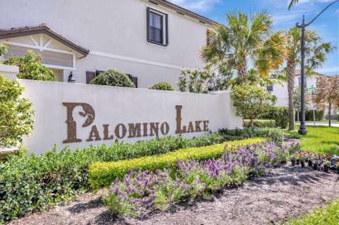 4721 Santa Cruz Way, home for sale in Davie 33314