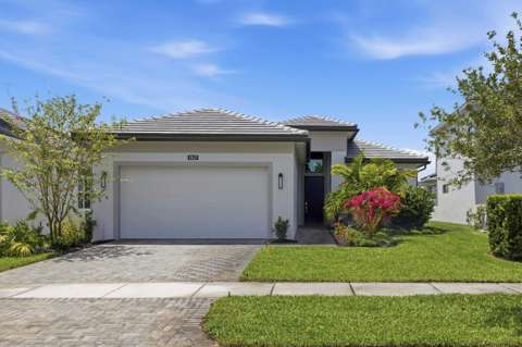 5627 Saint Armands Way, home for sale on Saint Armands Way