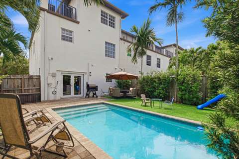 807 NW 1St Avenue, home for sale in Fort Lauderdale 33311