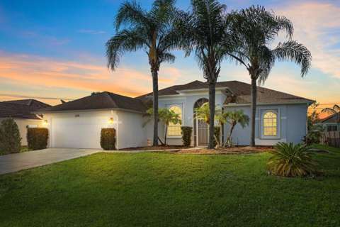 1038 SW Fisherman Avenue, pool for sale in Port St. Lucie