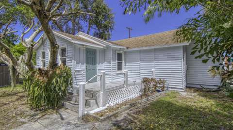708 N H Street, $300k–$500k for sale in Lake Worth Beach