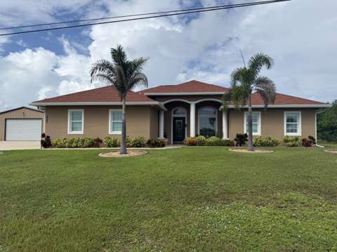 5327 N Old Dixie Highway, home for sale in Fort Pierce 34946