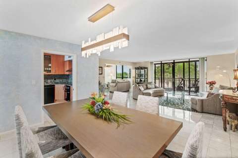 7202 Promenade Drive #401, home for sale in Boca Raton 33433