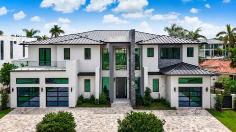 2848 NE 26Th Place, pool for sale in Fort Lauderdale