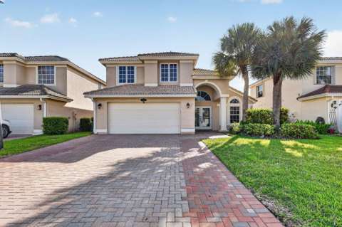 1021 SE Westminster Place, home for sale in Stuart 34997