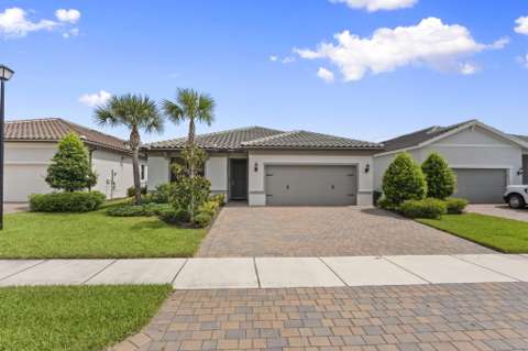 535 SE Villandry Way, home for sale in Port St. Lucie 34984