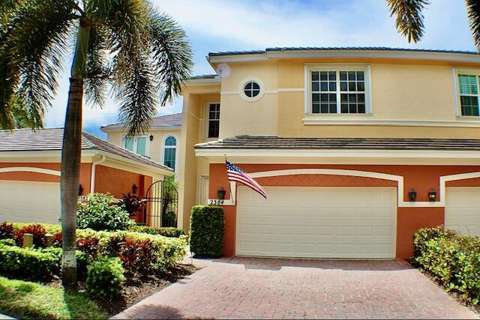 2384 SW Island Creek Trail, golf community for sale in Palm City