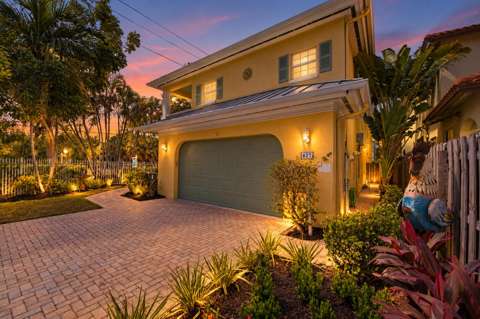 857 SW 11Th Court, home for sale in Fort Lauderdale 33315