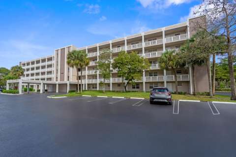 8735 Ramblewood Drive #409, home for sale in Coral Springs 33071