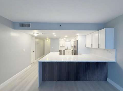 3300 W Rolling Hills Circle #410, waterfront for sale in Davie