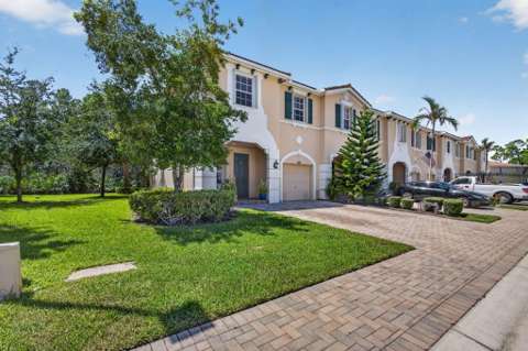 140 SW Otter Run Place, home for sale in Stuart 34997