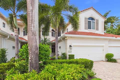 101 Palm Bay Circle #B, golf community for sale in Palm Beach Gardens