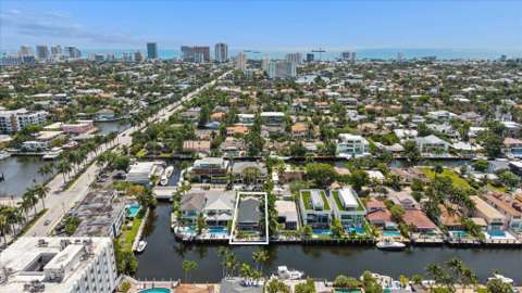 325 Coconut Isle Drive, home for sale on Coconut Isle Drive