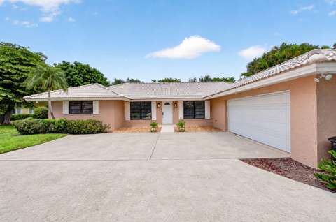 4441 Saint Andrews Drive, pool for sale in Boynton Beach