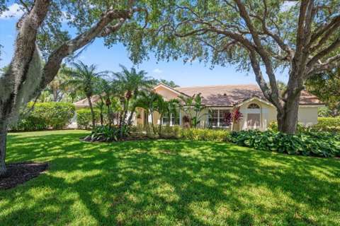 3991 Shearwater Drive, golf community for sale in Jupiter
