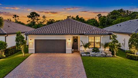 532 SE Villandry Way, home for sale in Port St. Lucie 34984