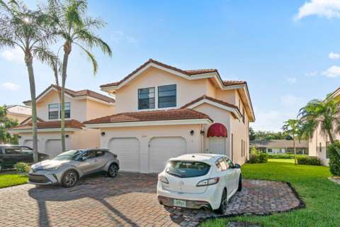 8682 Vía Reale, waterfront for sale in Boca Raton
