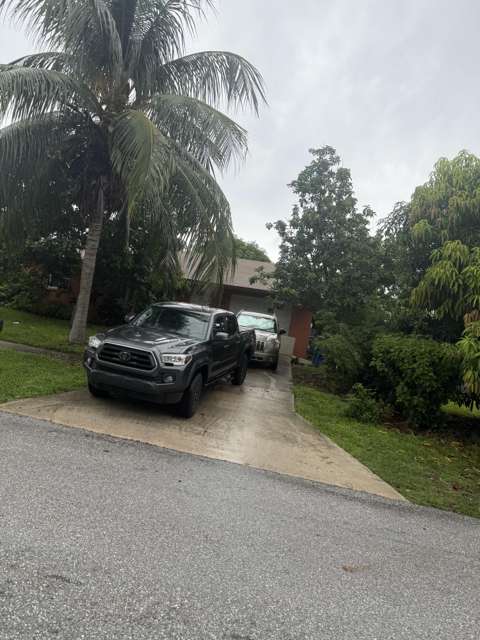433 SW 10Th Avenue, pool for sale in Boynton Beach