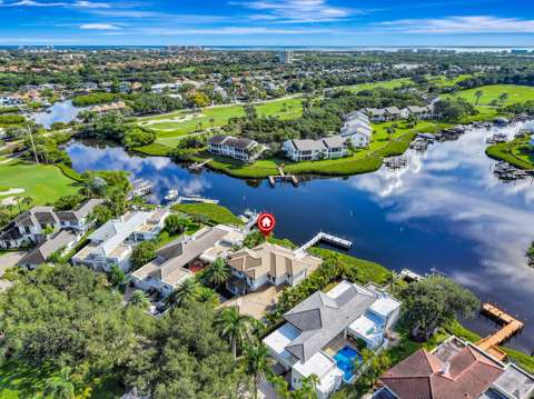 130 Waters Edge Drive, 4-bedroom for sale in Jupiter