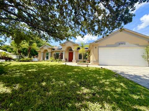 2702 Serenity Circle, 4-bedroom for sale in Fort Pierce