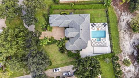 851 Forest Glen Lane, pool for sale in Wellington