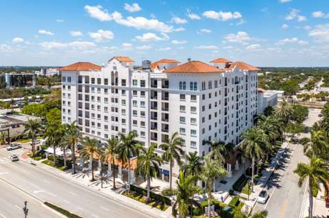 233 S Federal Highway #605, pool for sale in Boca Raton