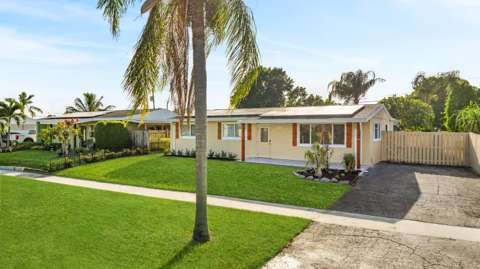 9379 Keating Drive, 4-bedroom for sale in Palm Beach Gardens