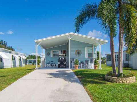 5 Oliva Road, golf community for sale in Port St. Lucie