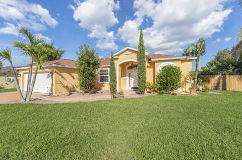 103 NW Aileen Street, $300k–$500k for sale in Port St. Lucie