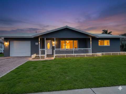 257 SW 5Th Street, home for sale in Boca Raton 33432