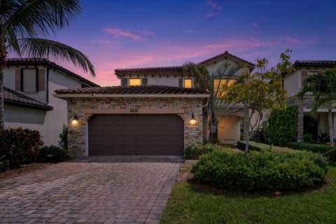 8826 Sea Chase Drive, 4-bedroom for sale in Lake Worth