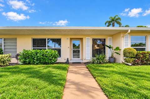 8900 Warwick Drive, starter home for sale in Boca Raton